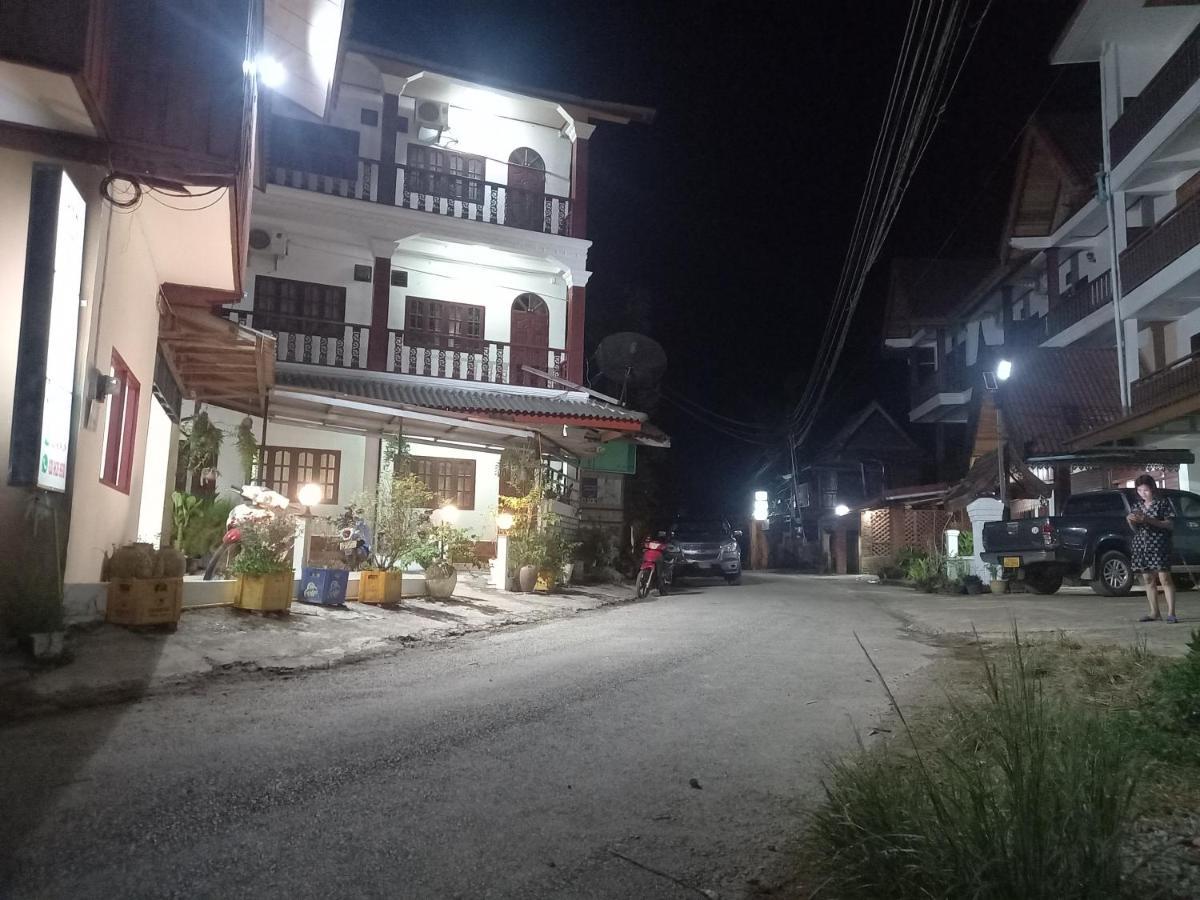 Vang Vieng Queen'S- Mountain View Hotel Eksteriør billede